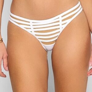 Beach Bunny Hard Summer Full Bottom.
